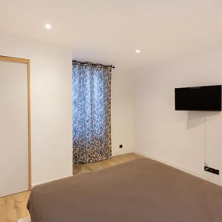 Leonard De Vinci Ii 酒店