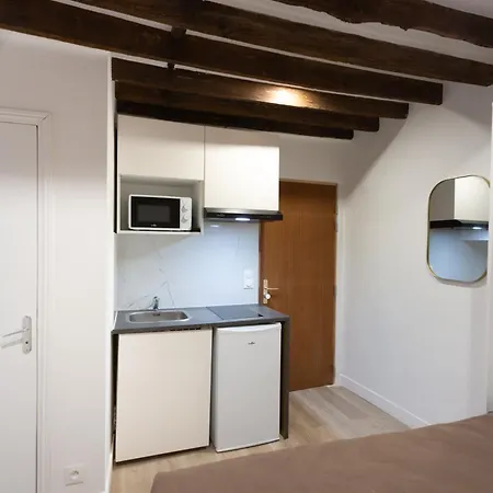 酒店 Leonard De Vinci Ii