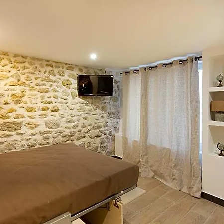 Leonard De Vinci Ii Hotel *