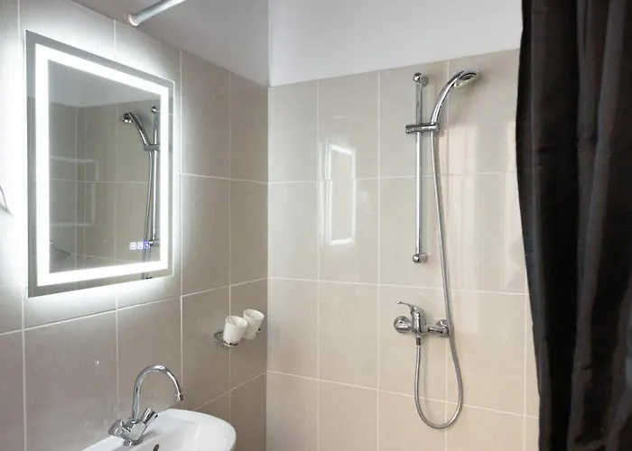 Leonard De Vinci Ii Hotel Paříž
